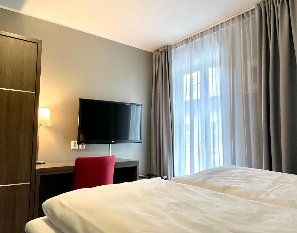 Karl Johans Gate 35 Hotel